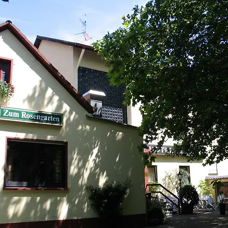 Zum Rosengarten فندق دارمشتاد