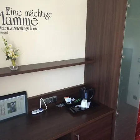 Zum Rosengarten 2* دارمشتاد