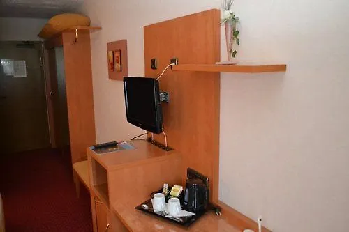 Zum Rosengarten 2* Darmstadt